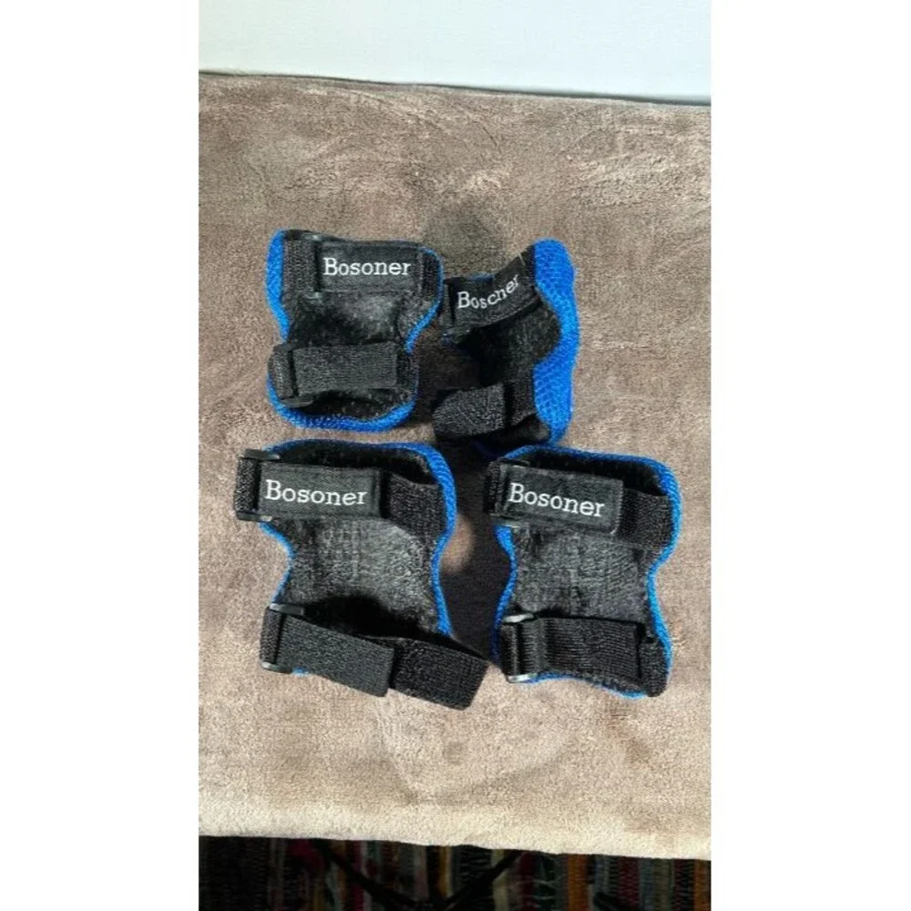 Bosoner Kids Protective Gear Set Size Small Blue Knee & Elbow Pads Only